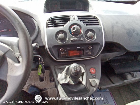 Renault Kangoo 1.5Dci FURGON - Santa Coloma de Gramanet