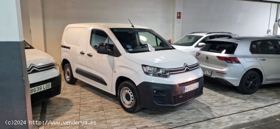 Citroën Berlingo  Furgon 1.5 HDI BLUE CONTROL 10CV LIVE CLIMA-BLUETOOTH-sensores traseros - Mataró