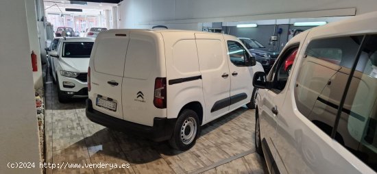 Citroën Berlingo  Furgon 1.5 HDI BLUE CONTROL 10CV LIVE CLIMA-BLUETOOTH-sensores traseros - Mataró