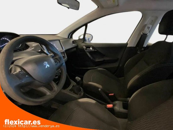 Peugeot 208 5P ACCESS 1.2L PureTech 82 - Atarfe