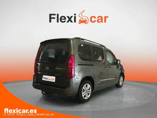 Toyota Proace City Verso 1.2 96kW (130CV) Family Advance Auto L1 - Sabadell