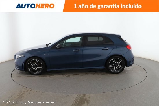 Mercedes Clase A 200 d AMG Line - 