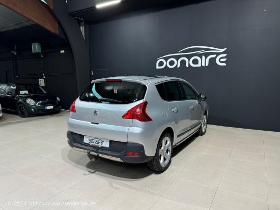 Peugeot 3008 Sport Pack 1.6 HDI 112 FAP - Sada