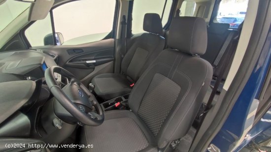 Ford Transit Connect Kombi 1.5 TDCi 74kW Ambient 220 L1 (M1) 110CV DOBLE PTA - QUART DE POBLET