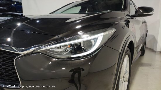 Infiniti Q30 1.6TC 115kW (156CV) PREMIUM 7DCT - QUART DE POBLET