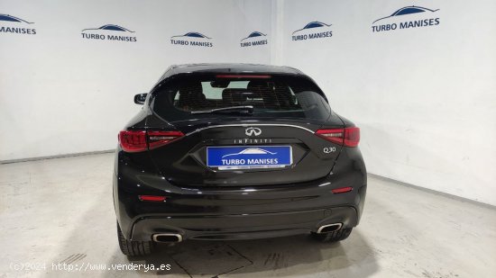 Infiniti Q30 1.6TC 115kW (156CV) PREMIUM 7DCT - QUART DE POBLET