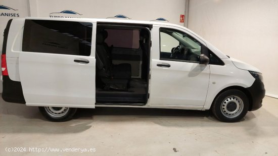 Mercedes Vito FURGON VITO114 2.2CDIMIXTO 136CV LARGA COMBI 5PLAZAS - QUART DE POBLET