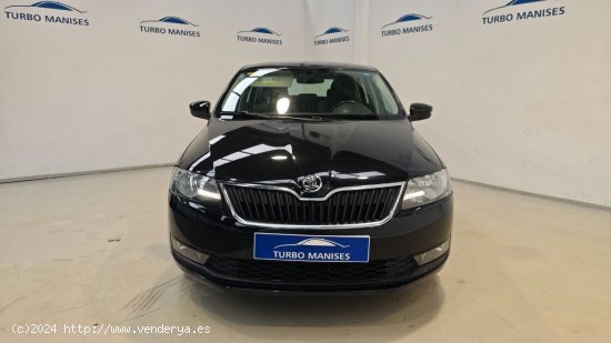 Skoda Spaceback 1.0 TSI 81KW (110cv) Ambition Spaceback cámara trasera de Parking y Android Auto - 