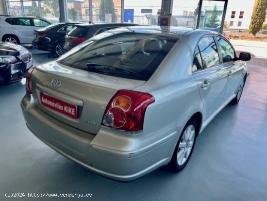 TOYOTA Avensis en venta en Calahorra (La Rioja) - Calahorra