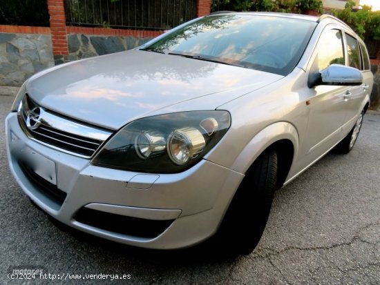 Opel Astra 1.7 ECO CDTI  ELEGANCE-KLIMATIZADOR de 2005 con 260.000 Km por 1.900 EUR. en Granada