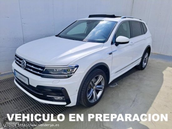  Volkswagen Tiguan Allspace R-Line 2.0 TDI 190CV DSG 4Motion TECHO PANORAMICO de 2020 con 68.466 Km p 