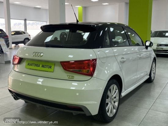 Audi A1 Sportback Adrenalin  1.0 TFSI 77kW (95CV) de 2018 con 45.000 Km por 16.300 EUR. en Malaga