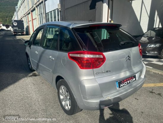 Citroen C4 1.6HDI de 2007 con 221.000 Km por 5.250 EUR. en Navarra