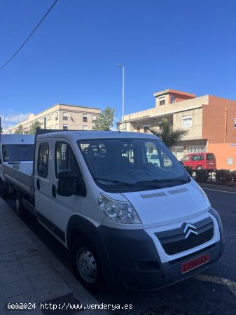  Citroen Jumper JUMPER CAMION DOBLE CABINA 7  PLAZAS de 2010 con 88.000 Km por 17.500 EUR. en Tenerif 