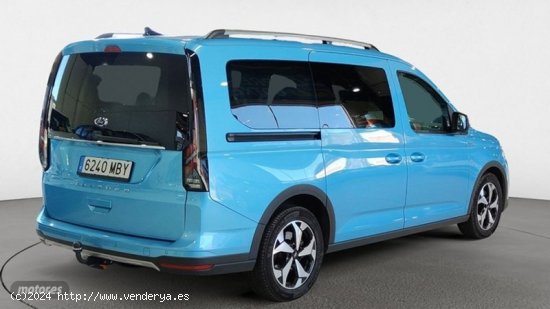 Ford Grand Tourneo Connect 2.0 Ecoblue Active de 2022 con 45.035 Km por 20.818 EUR. en Barcelona