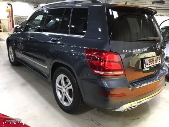 Mercedes Clase GLK 220 CDI de 2013 con 167.231 Km por 23.000 EUR. en Barcelona