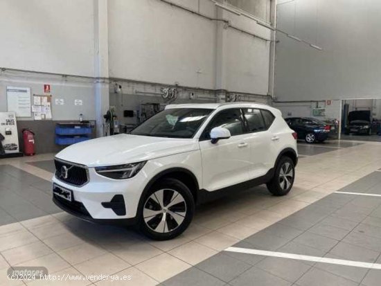 Volvo XC40 XC40 Core, B3 Mild hybrid, Gasolina de 2024 con 9 Km por 36.900 EUR. en Navarra