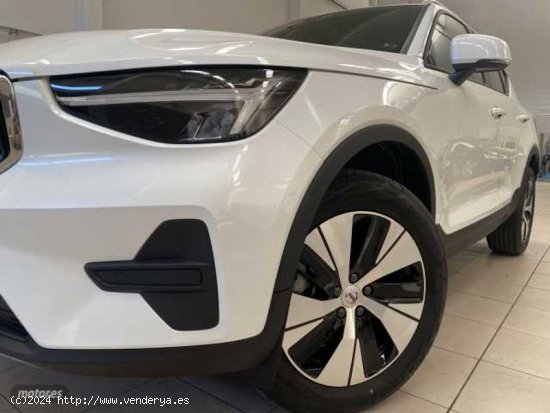 Volvo XC40 XC40 Core, B3 Mild hybrid, Gasolina de 2024 con 9 Km por 36.900 EUR. en Navarra