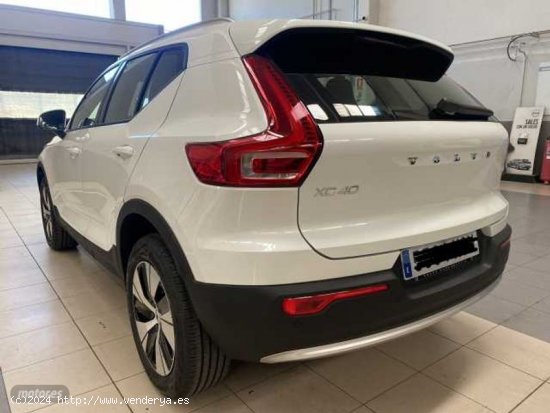 Volvo XC40 XC40 Core, B3 Mild hybrid, Gasolina de 2024 con 9 Km por 36.900 EUR. en Navarra