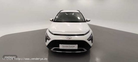 Hyundai Bayon 1.2 MPI Maxx de 2023 con 21.902 Km por 15.900 EUR. en Barcelona