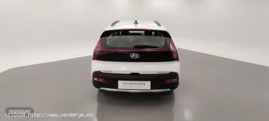 Hyundai Bayon 1.2 MPI Maxx de 2023 con 21.902 Km por 15.900 EUR. en Barcelona