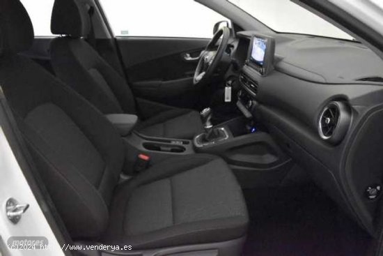 Hyundai Kona 1.0 TGDI Maxx 4x2 de 2023 con 20.036 Km por 19.900 EUR. en Valencia