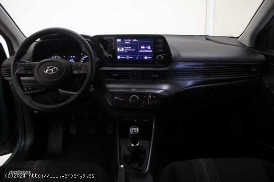 Hyundai Bayon 1.2 MPI Klass de 2023 con 14.136 Km por 15.900 EUR. en Zaragoza