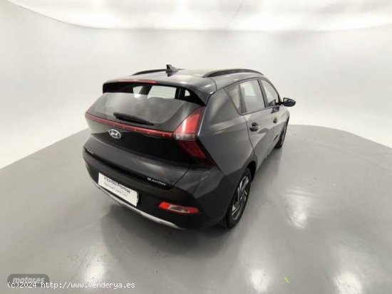 Hyundai Bayon 1.2 MPI Maxx de 2023 con 20.954 Km por 15.900 EUR. en Barcelona