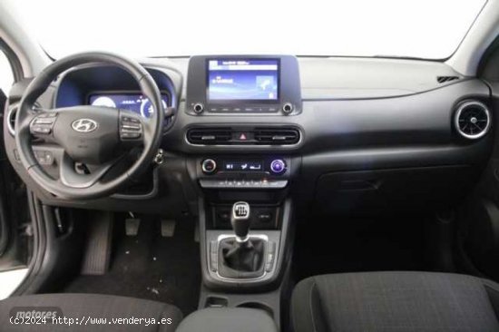 Hyundai Kona 1.0 TGDI Maxx 4x2 de 2023 con 24.913 Km por 19.900 EUR. en Valencia