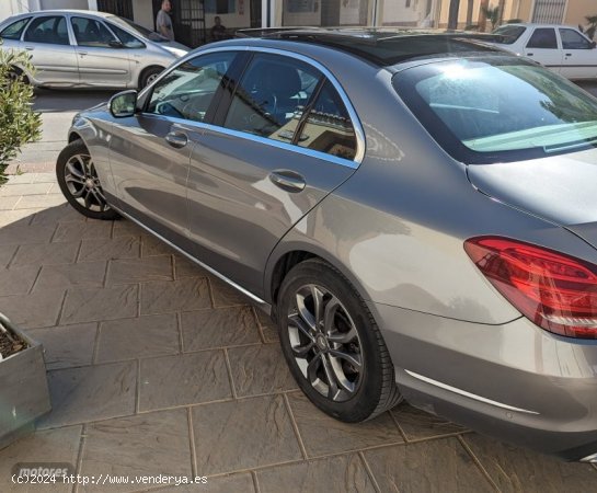 Mercedes Clase C C 180 Bluetec de 2016 con 86.000 Km por 22.500 EUR. en Malaga