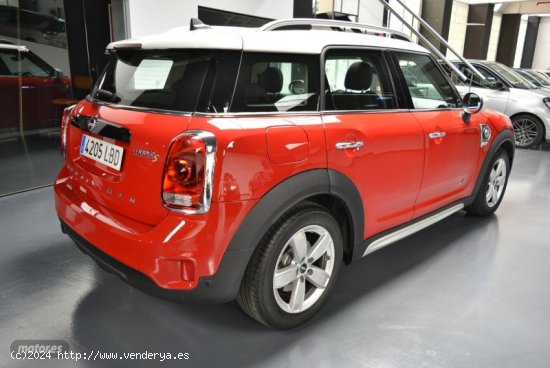 Mini Countryman Cooper S E ALL4 165 kW (224 CV) de 2019 con 73.000 Km por 22.500 EUR. en Madrid