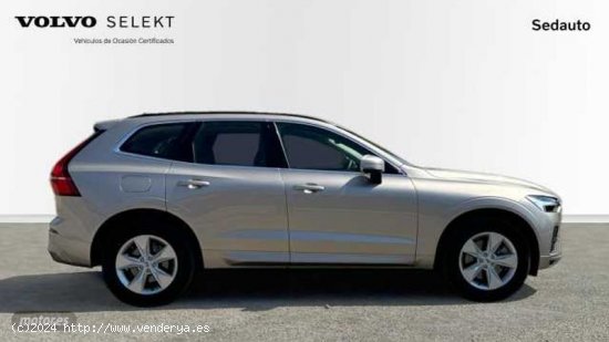 Volvo XC 60 2.0 B4 D CORE AUTO 5P de 2023 con 25.047 Km por 44.900 EUR. en Murcia