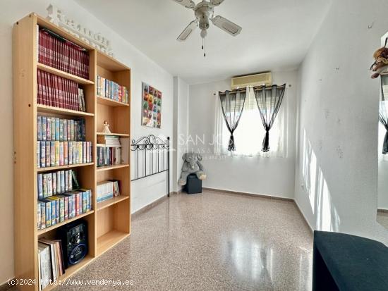 SE VENDE BUNGALOW EN ASPE - ALICANTE