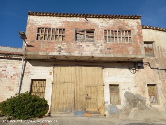  OPORTUNIDAD ALMACEN DE DOS PLANTAS EN MORA D, EBRE - TARRAGONA 