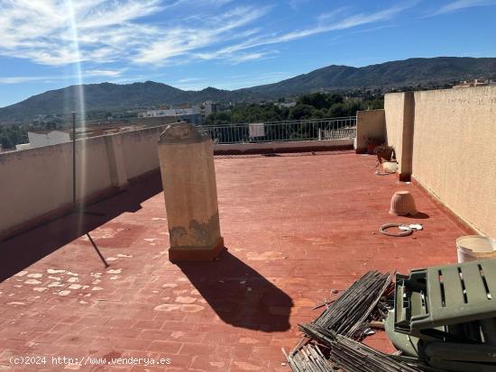  Atico sin ascensor con un ¡a magnifica terraza - ALICANTE 