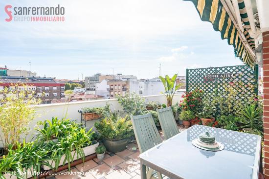 Atico céntrico con 32m2 de terraza al Sur y garaje opcional - CANTABRIA