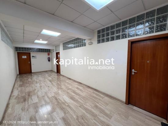 ENTRESUELO COMERCIAL A LA VENTA CENTRICO XATIVA - VALENCIA