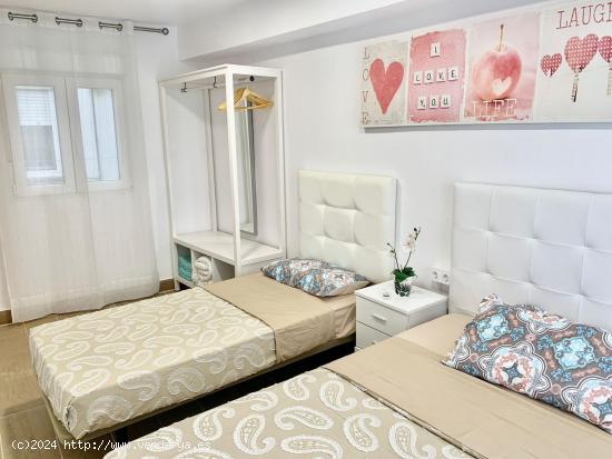 APARTAMENTO CON LICENCIA ALQUILER VACACIONAL - ALICANTE