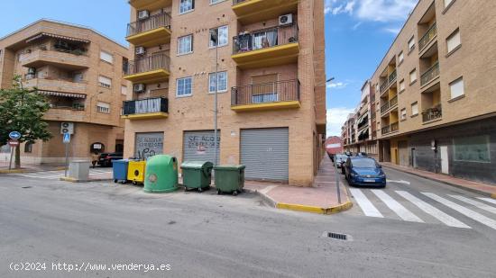 REF. 01521.- LOCAL COMERCIAL EN BRUTO PARA HACER REAL AQUELLO QUE SUEÑAS - MURCIA