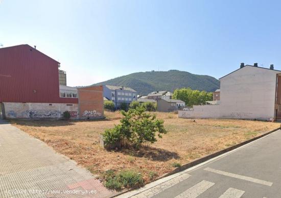 Suelo Urbano Terciario en Avenida CEMBA Ponferrada (León) - LEON