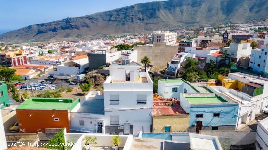 ¡Casa en Venta en el Centro de Güímar! - SANTA CRUZ DE TENERIFE