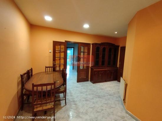 SE VENDE PISO LUMINOSO EN BECERREA - LUGO