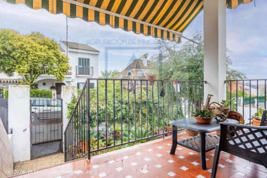 Venta de casa pareada en Valencina de la Concepción (Sevilla). - SEVILLA