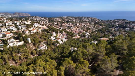 Parcela amplia con vistas panorámicas a Benissa - ALICANTE