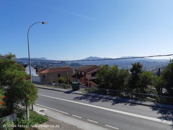 Local de 700m2 en Avenida de Aeropuerto - PONTEVEDRA