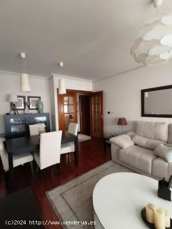 Piso de 3 habitaciones en Emilio Martínez Garrido - PONTEVEDRA