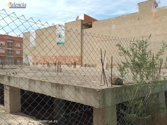 Obra parada c/ Sant Miquel, Vilamarxant - VALENCIA