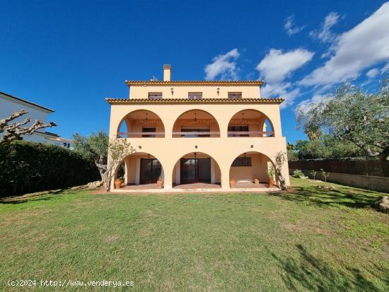 Casa con vistas al mar en los Munts - TARRAGONA