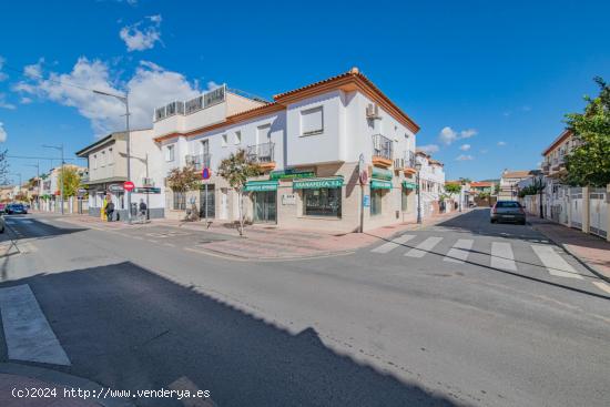 Local Comercial en la Calle San Miguel de Armilla - GRANADA