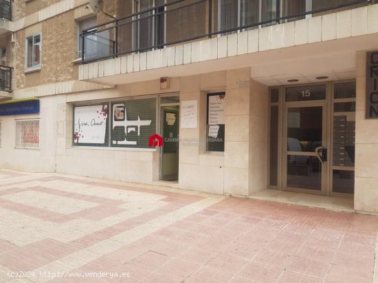 Local de 78 m2  en la calle Joan B. Plana con muchas posibilidades. - TARRAGONA